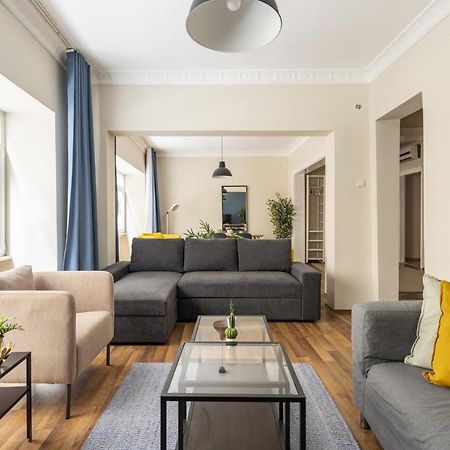 Appartement Modern Flat Near Popular Attractions In Beyoglu à Istambul Extérieur photo