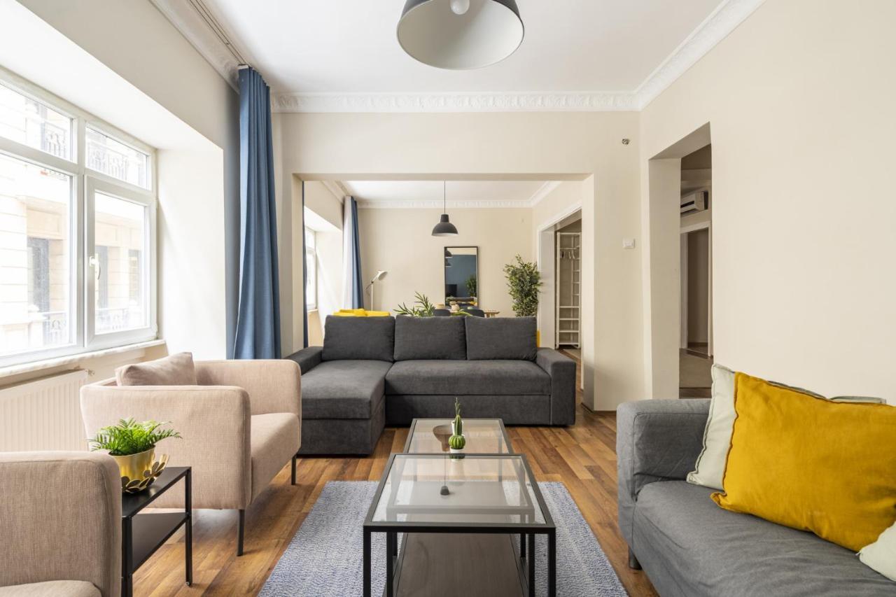 Appartement Modern Flat Near Popular Attractions In Beyoglu à Istambul Extérieur photo